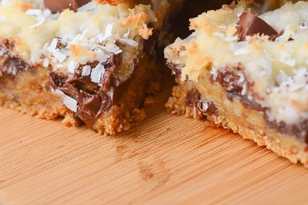 Barras Mágicas com Nozes e Chocolate