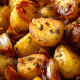 Gratin de Batatas com Alho Confit e Queijo Gouda