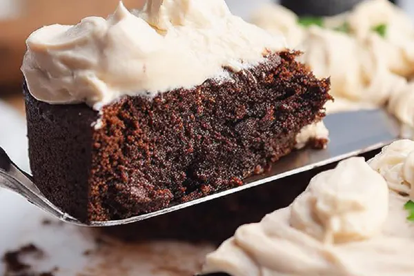 Bolo de Chocolate com Cerveja Guinness