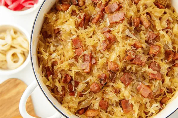 Chucrute com Cerveja e Bacon