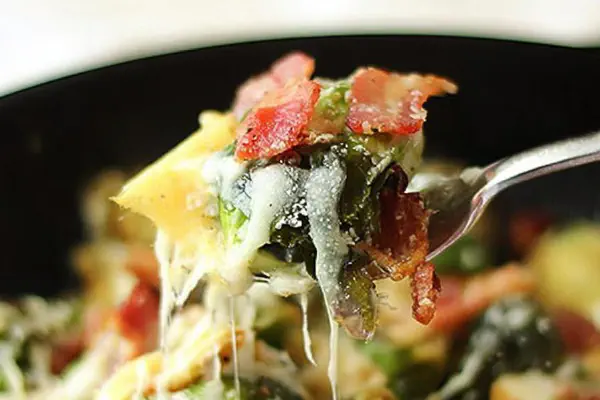 Couve-de-bruxelas Cremosa com Bacon