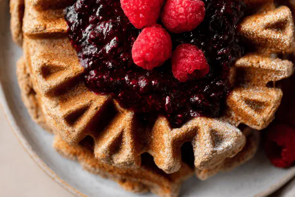 Tigela de smoothie vermelha