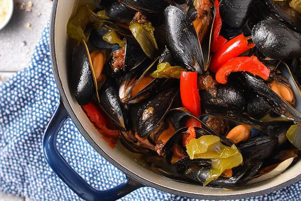 Mexilhão com Chouriço Picante