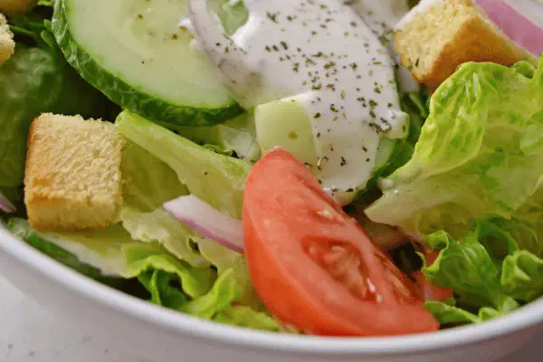 Molho de Iogurte Grego Rústico