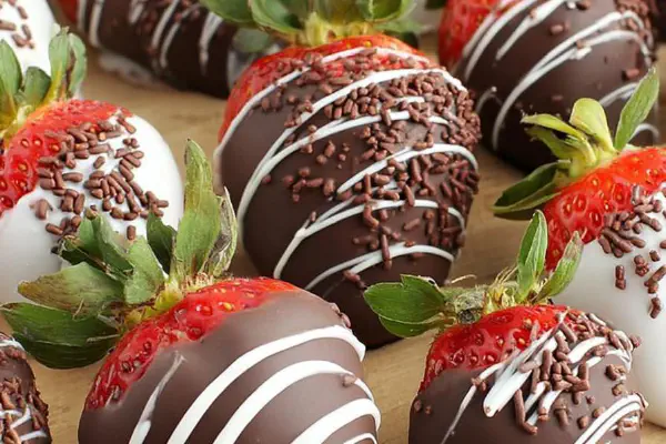 Morango com chocolate twist