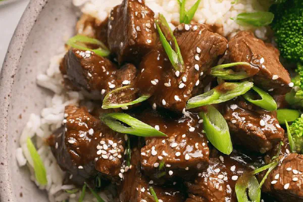 Pedaços de Alcatra ao Teriyaki na Panela