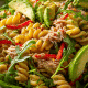Salada crocante com aspargos e atum