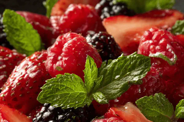 Salada Tropical de Frutas com Baunilha