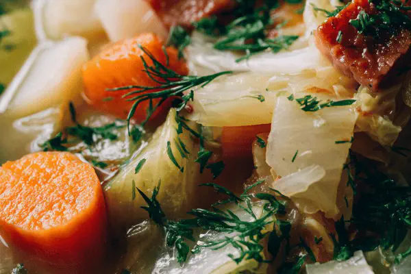 Caldo Pho Bo Tonkinesa