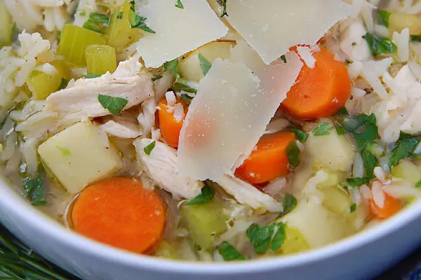 Frango Cacio e Pepe com Arroz