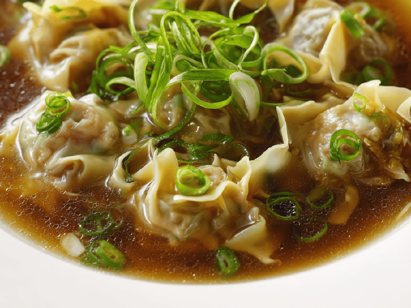 Sopa Won-ton caseira