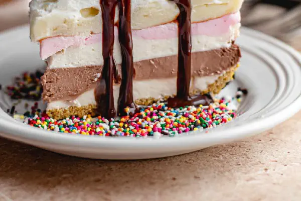 Torta Gelada Banana Split